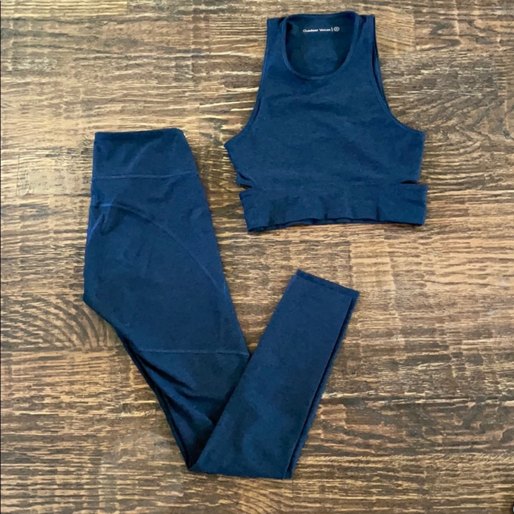 Outdoor Voices Core 3/4 Legging+Slashback Crop Top